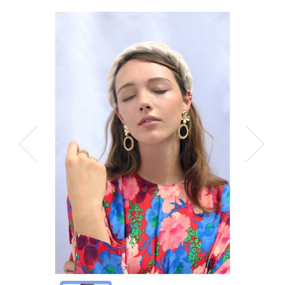 Braided velvet headband